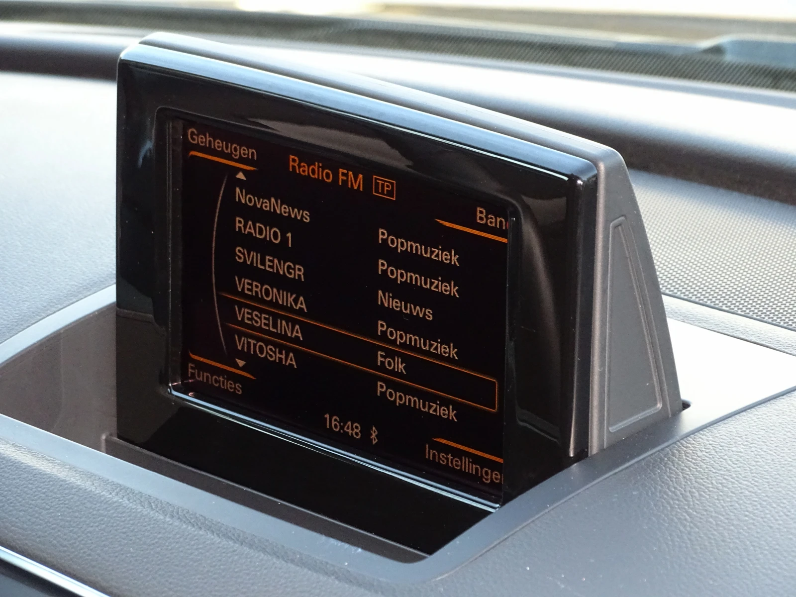 Audi Q3 2.0TDI_140__*  | Mobile.bg   15