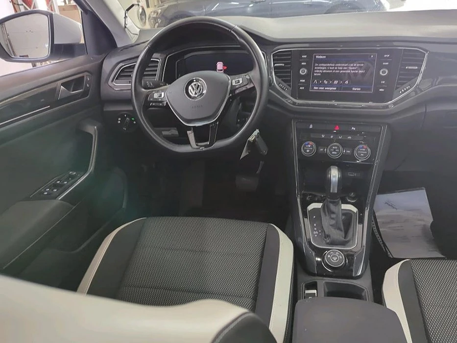 VW T-Roc Sport, снимка 6 - Автомобили и джипове - 53961086