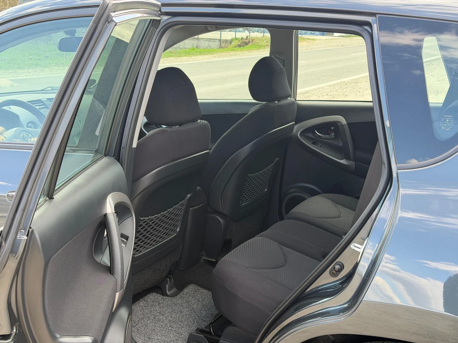 Toyota Rav4 2.2D4D 136.k.s 4x4 ������ | Mobile.bg � ����������� 10