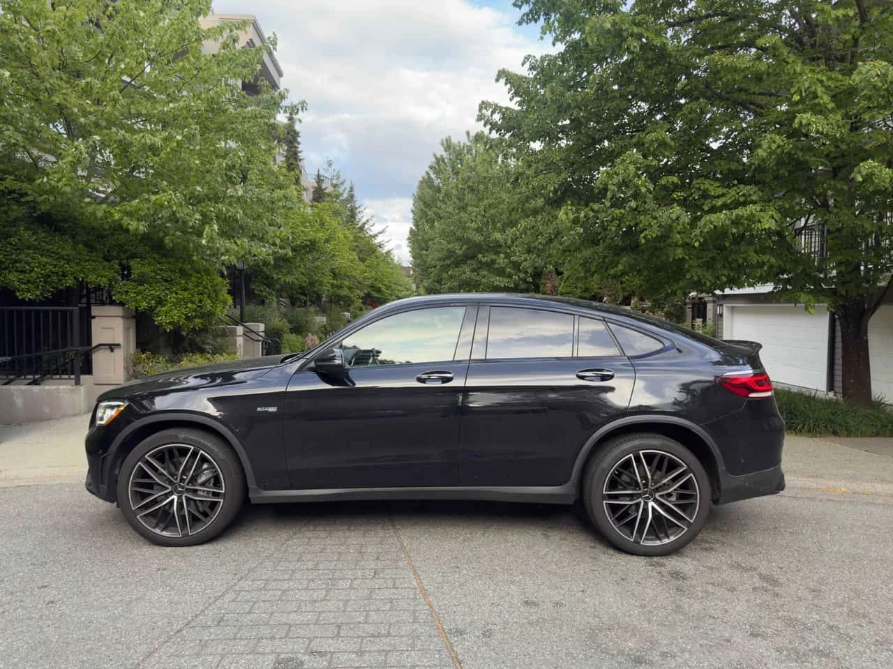 Mercedes-Benz GLC 43 AMG * 360 * ДИСТРОНИК * BURMESTER * BUCKET, снимка 15 - Автомобили и джипове - 54611685