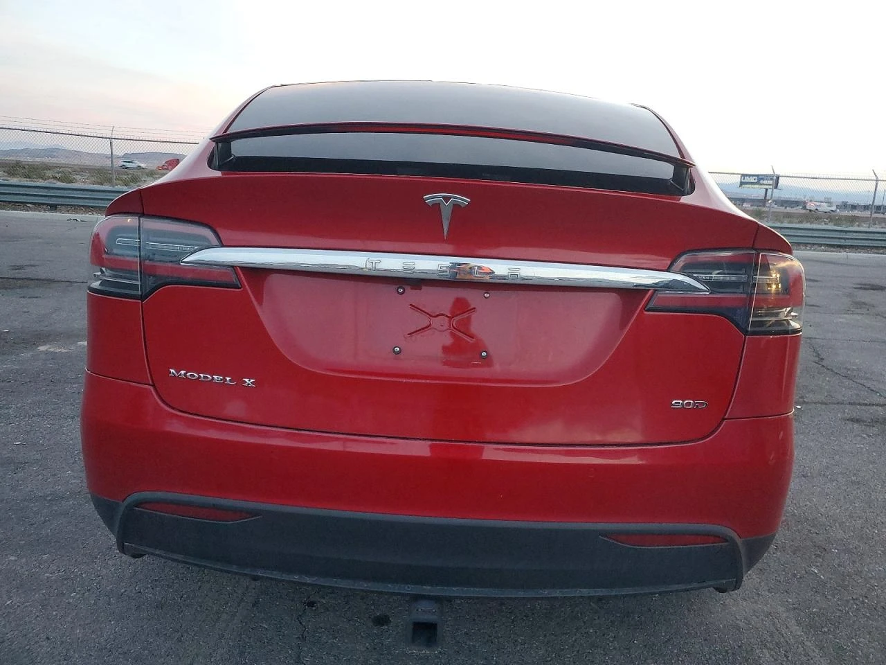 Tesla Model X, снимка 6 - Автомобили и джипове - 54647760