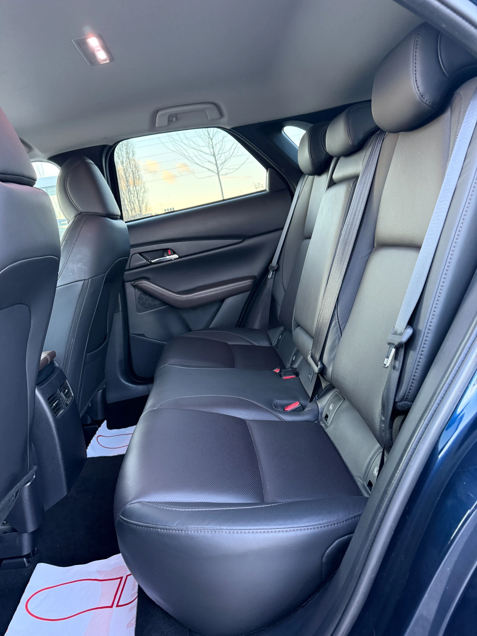 Mazda CX-30 2.0i* EUROPE* FULL* , снимка 11 - Автомобили и джипове - 54679296