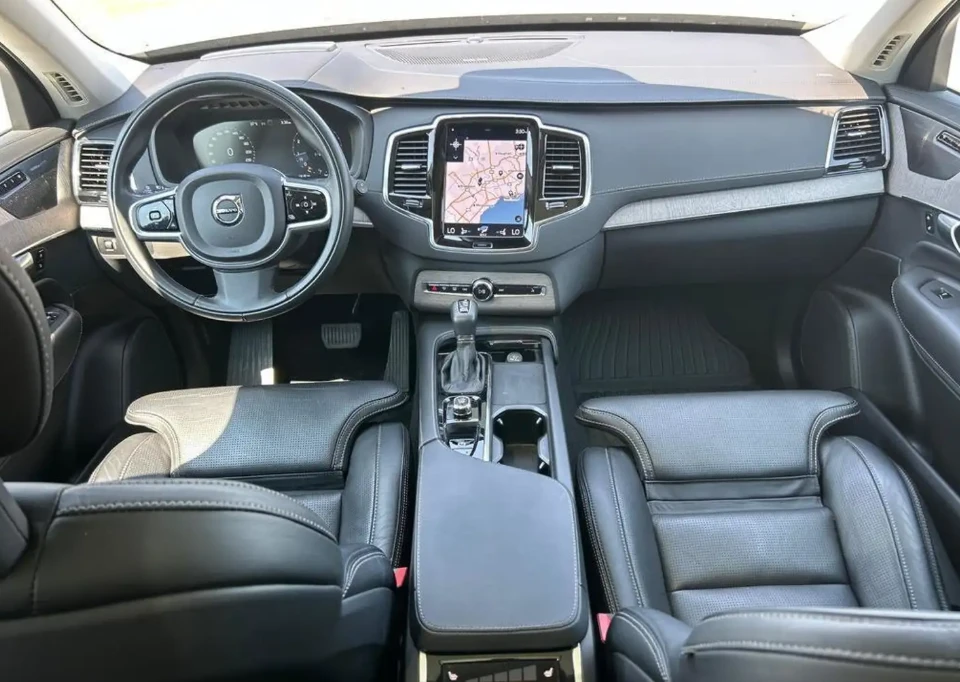 Volvo Xc90 * Inscription* Обдух* Pano* 360* Harman* , снимка 8 - Автомобили и джипове - 55435201