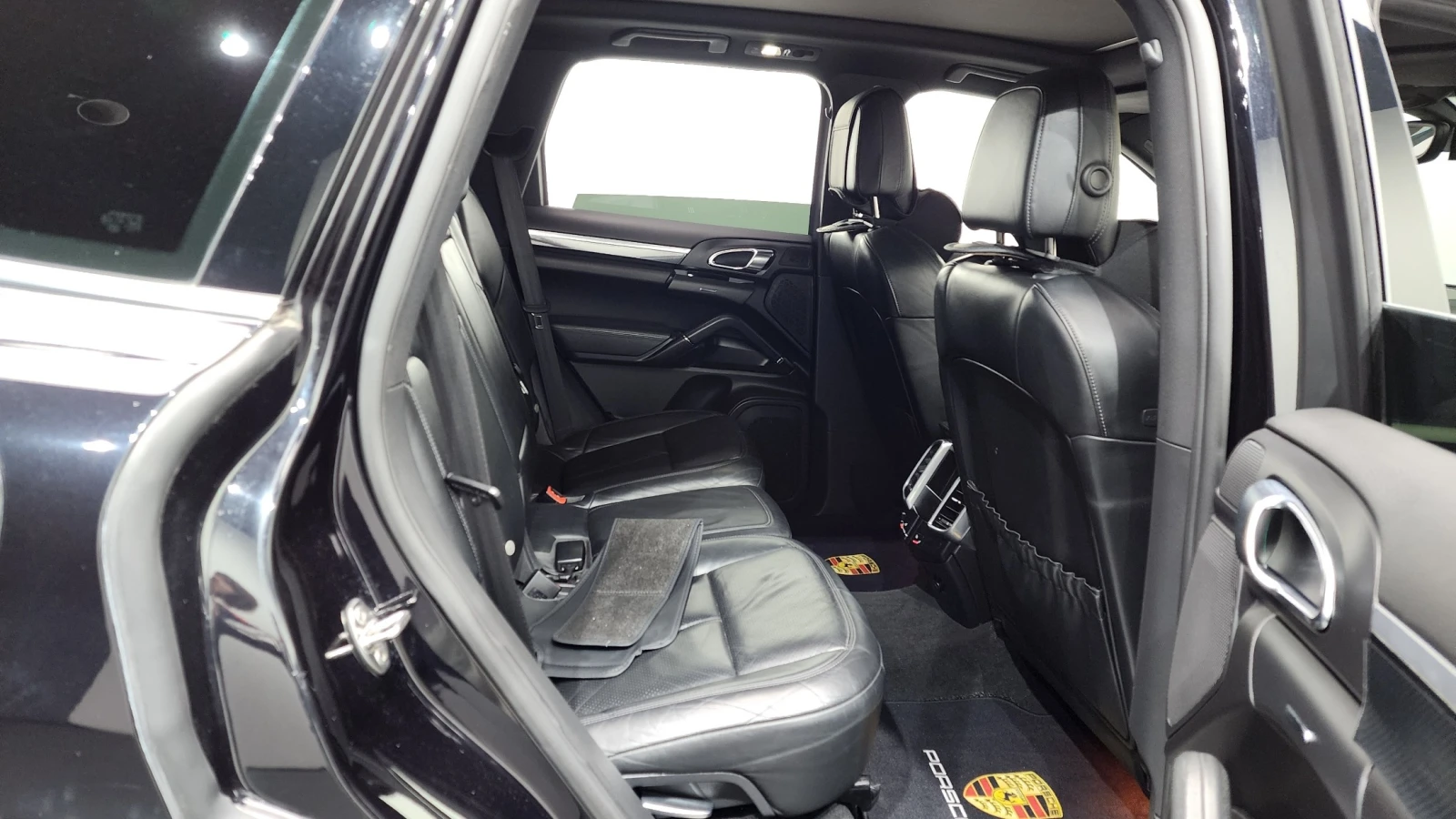 Porsche Cayenne, снимка 17 - Автомобили и джипове - 55539463