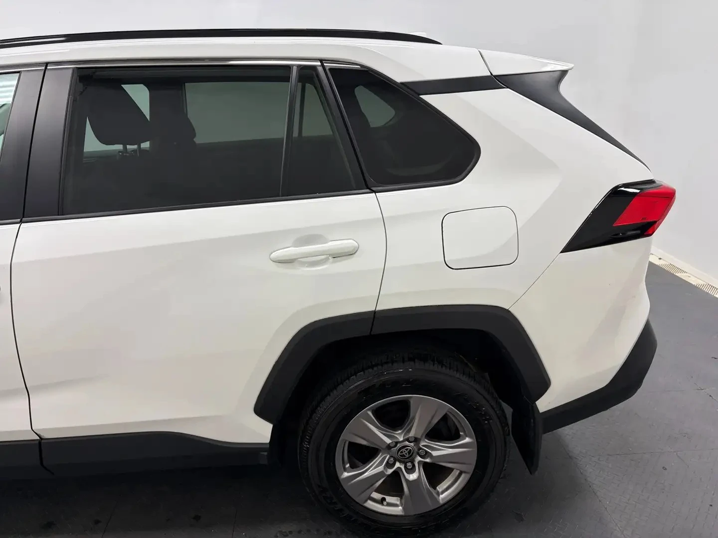 Toyota Rav4 XLE AWD * ����������* * ���� �� ��*  | Mobile.bg � ����������� 4