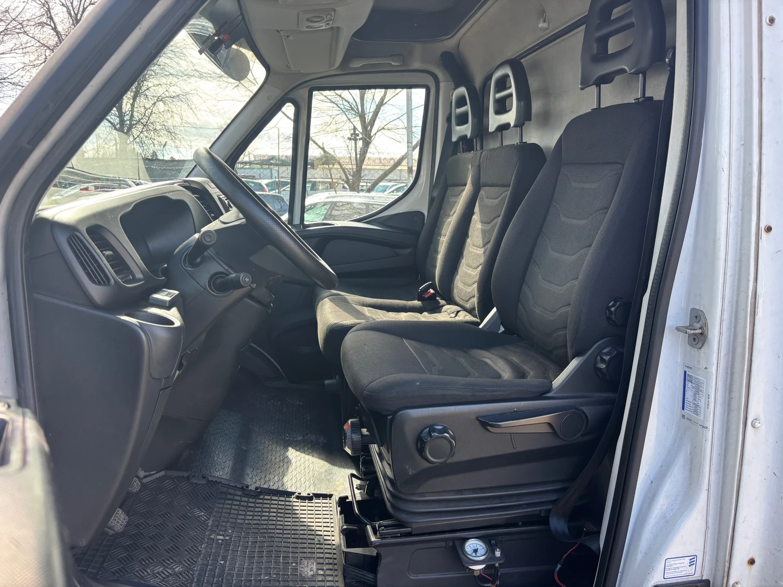 Iveco 35S18 35S17 Автовоз - изображение 5