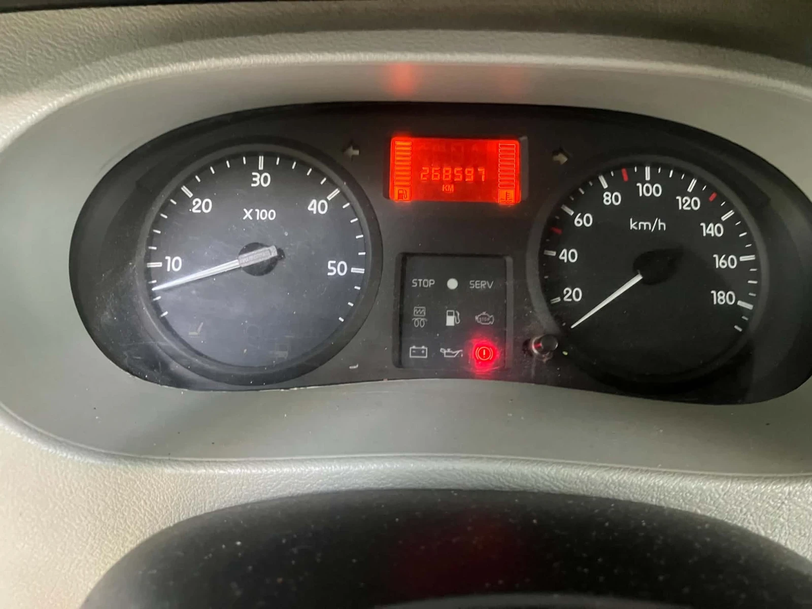 Renault Master 3:0 DCI ВЪЗДУШНО ОКАЧВАНЕ , снимка 6 - Бусове и автобуси - 55261962