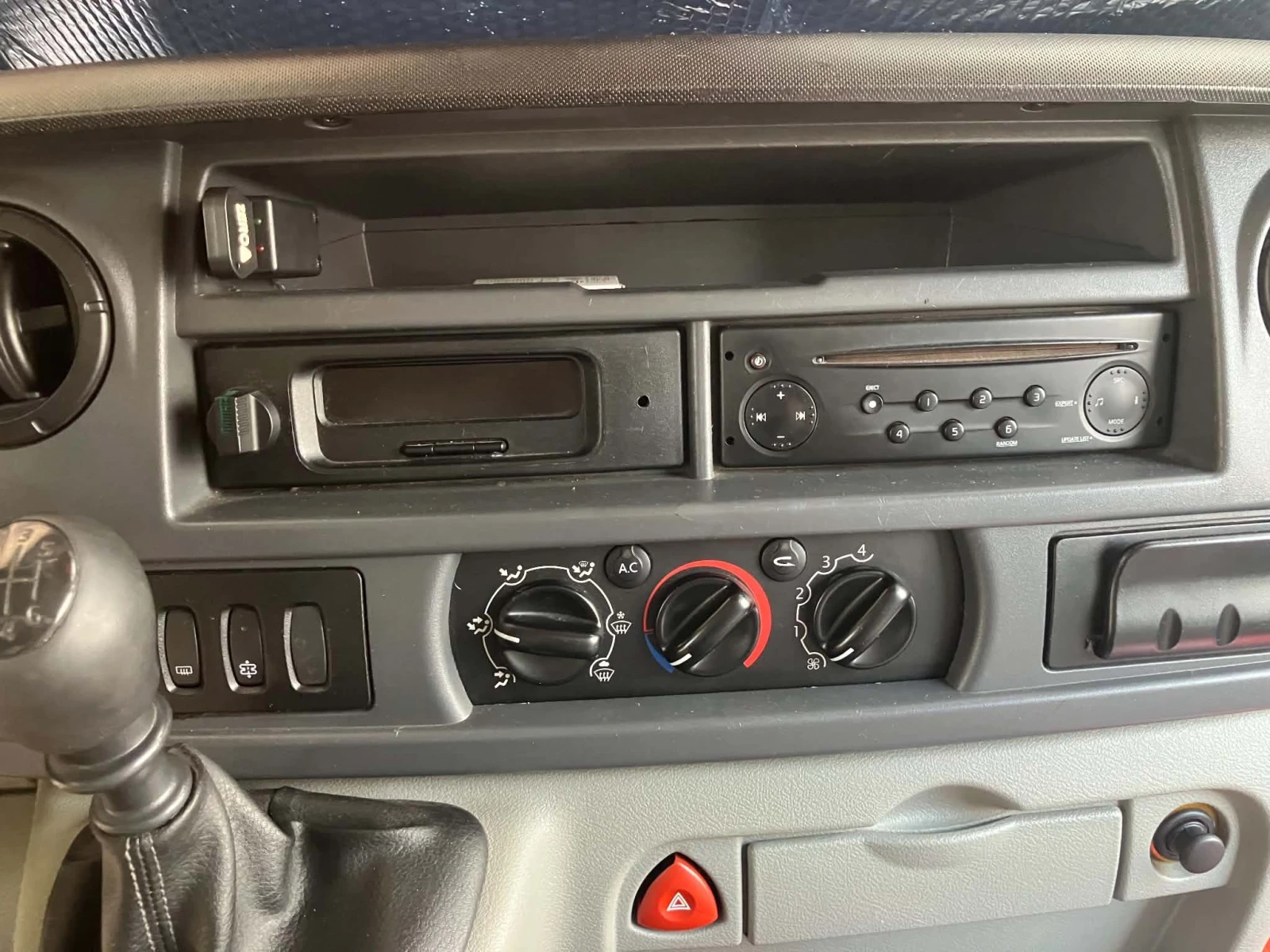 Renault Master 3:0 DCI ВЪЗДУШНО ОКАЧВАНЕ , снимка 5 - Бусове и автобуси - 55261962