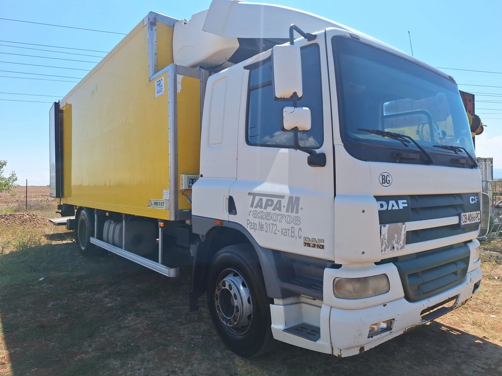 Daf CF FA CF 75.310 frigo bi-temp, аналогов тахограф, снимка 3 - Камиони - 56226397