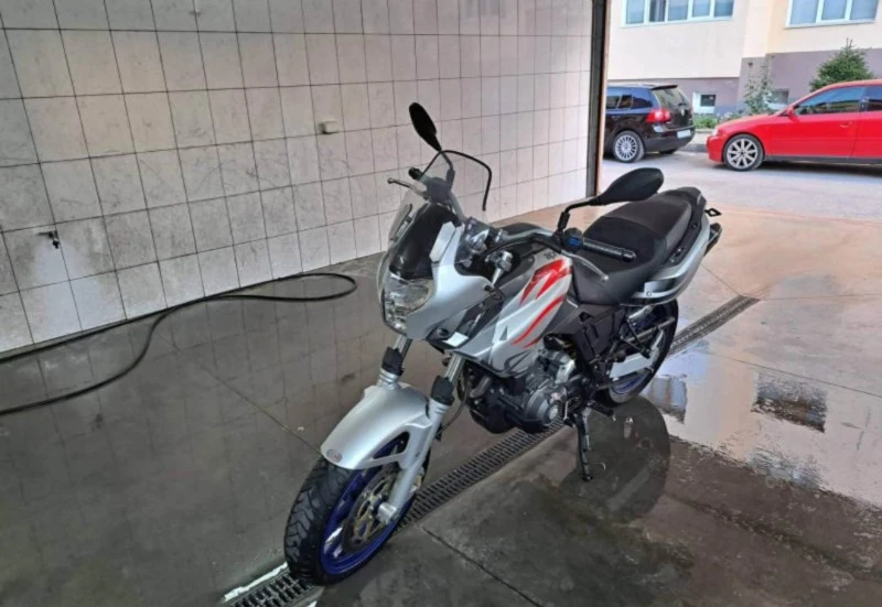 Aprilia Pegaso Strada 650 , снимка 10 - Мотоциклети и мототехника - 47581903