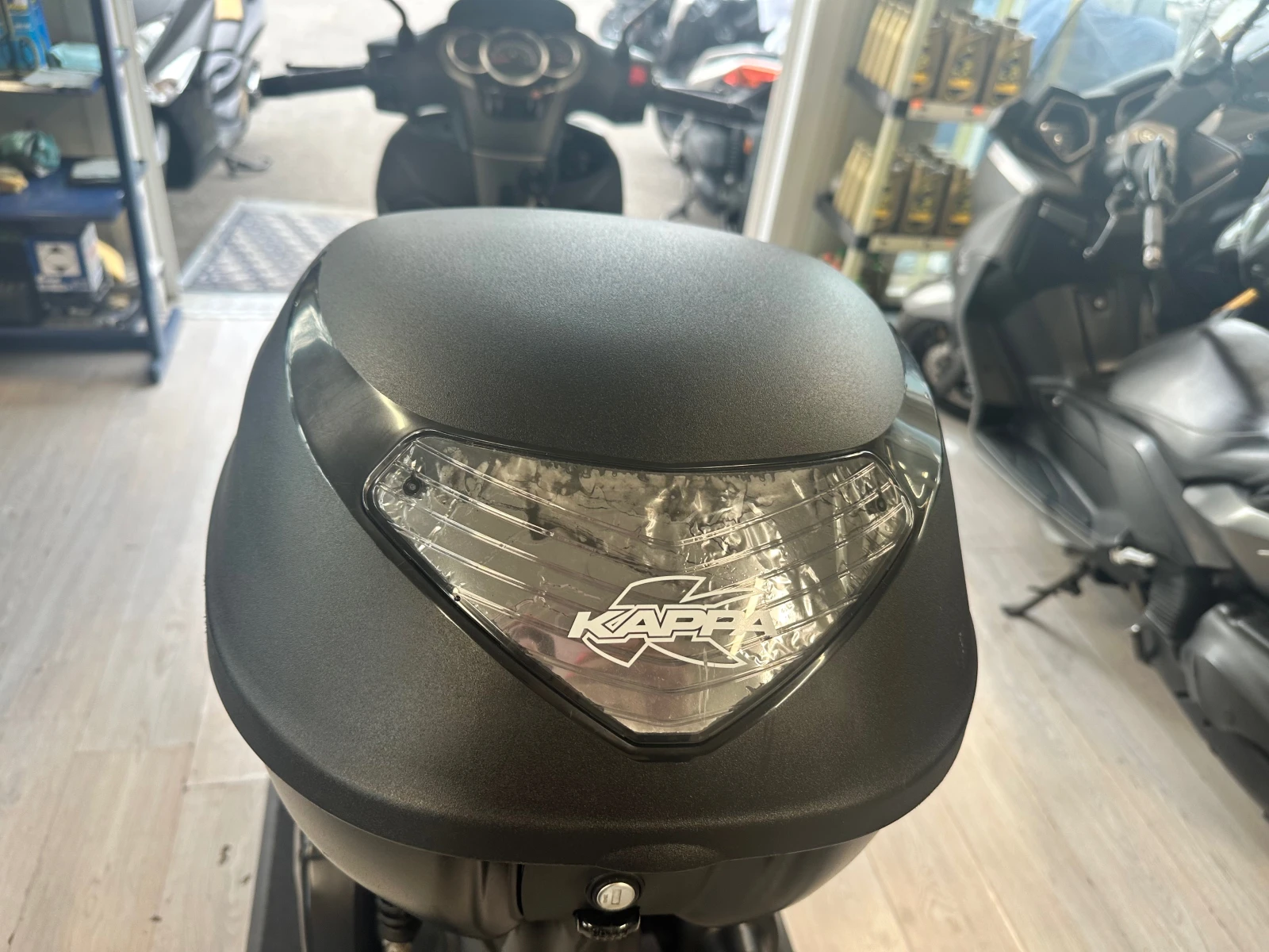 Piaggio Beverly 300i ABS/ASR/LED 05.2018г., снимка 6 - Мотоциклети и мототехника - 54456169