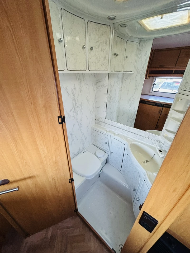 Каравана LMC Клима/Форселт/WC/5места, снимка 16 - Каравани и кемпери - 50649075