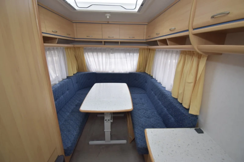 Каравана Dethleffs New line 390, снимка 4 - Каравани и кемпери - 53124574