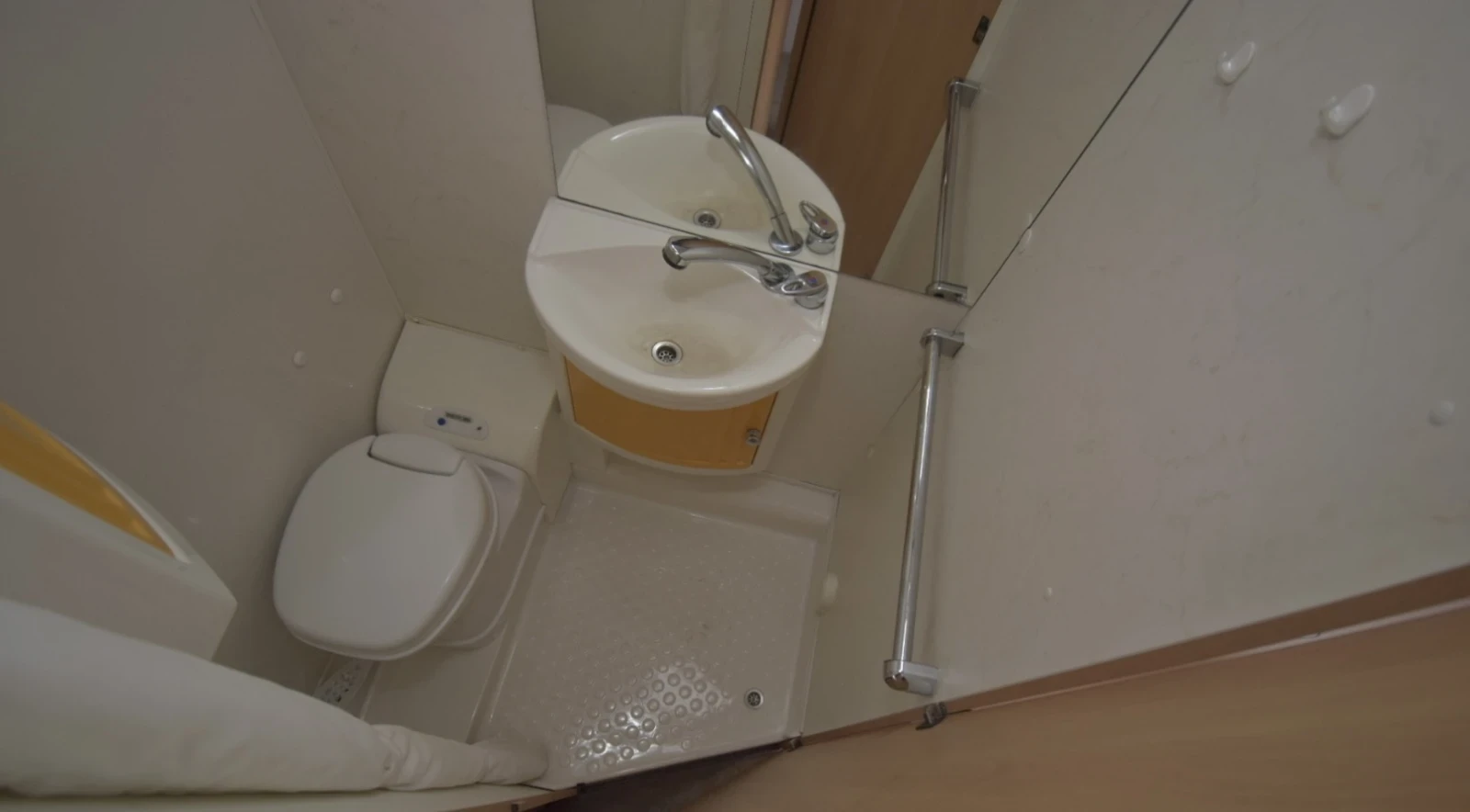 �������� Dethleffs New line 390 | Mobile.bg � ����������� 12