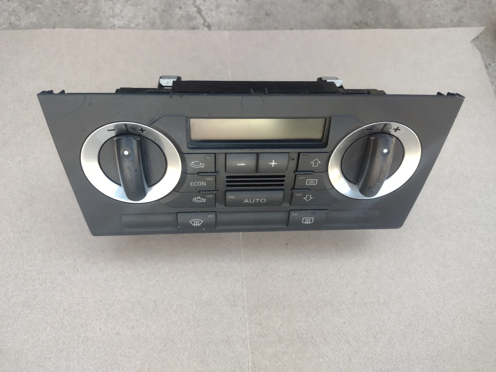 8P0820043    Audi A3  8P (2003-2012)  8P0820043 5PR   8P0820043D 5PR  | Mobile.bg   3