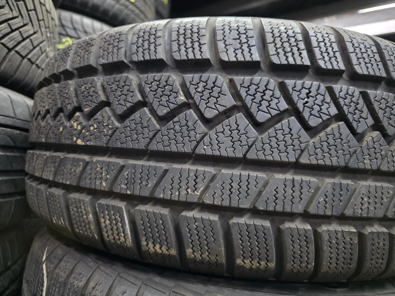 ���� 225/60R15 | Mobile.bg � ����������� 1