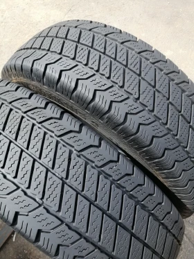 Гуми Зимни 215/75R16, снимка 3 - Гуми и джанти - 47092436