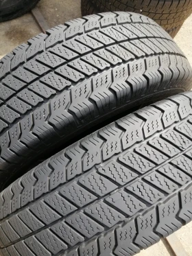 Гуми Зимни 215/75R16, снимка 4 - Гуми и джанти - 47092436