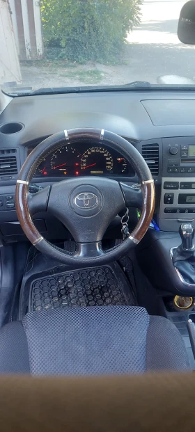 Toyota Corolla verso 2.0 D4D | Mobile.bg    5