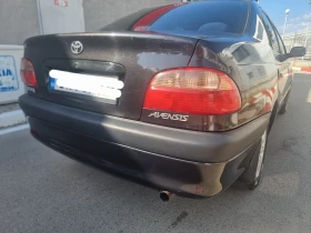 Обява за продажба на Toyota Avensis 2.0 ~2 500 лв. - изображение 1