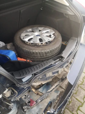 Ford Focus 1.0 - 2300 € / 4498.41 лв. - 29159988 10