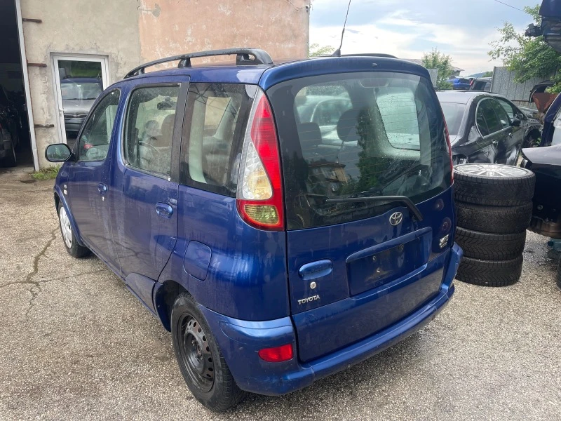 Toyota Yaris verso 1.4d4d, снимка 2 - Автомобили и джипове - 41260731