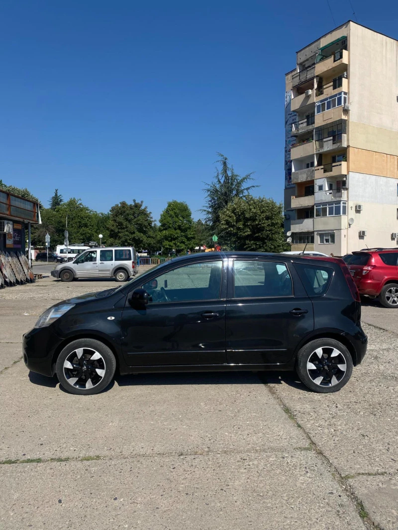 Nissan Note, снимка 3 - Автомобили и джипове - 48071439