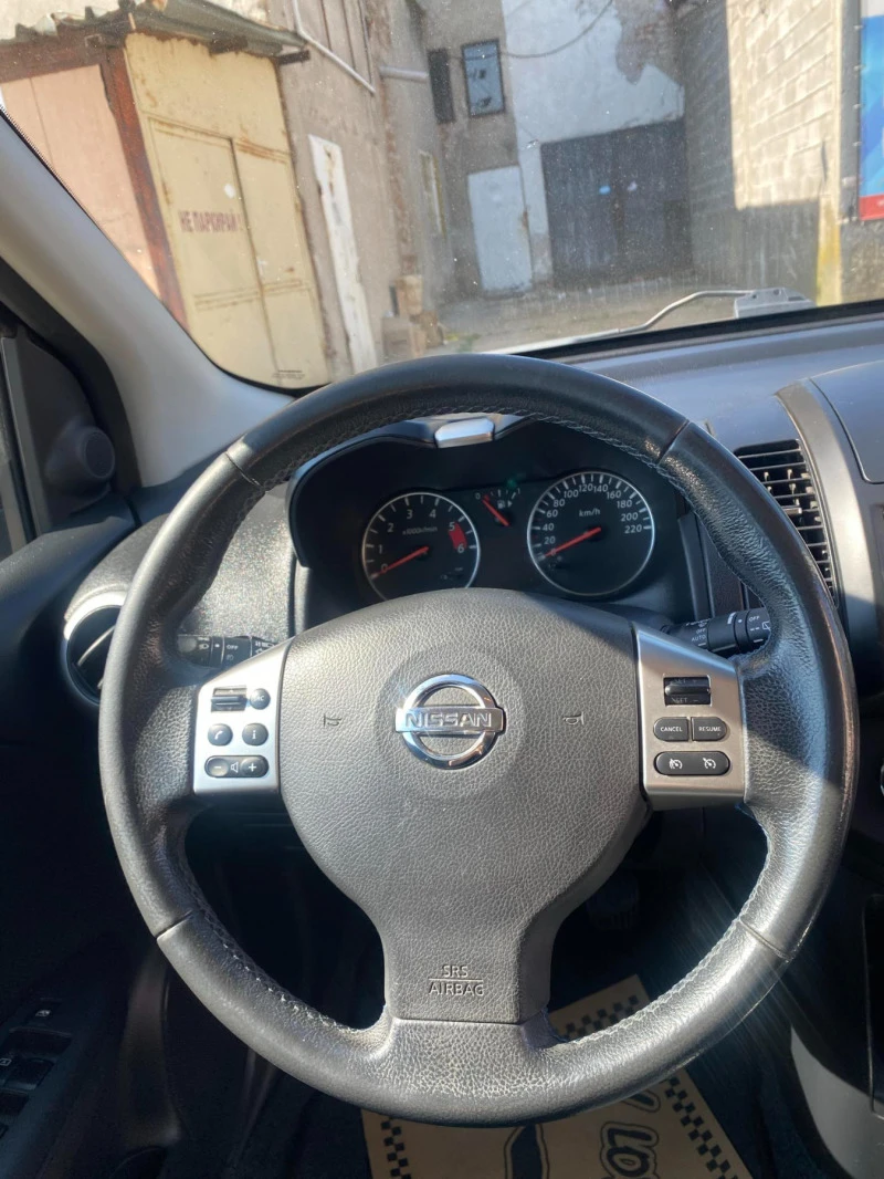 Nissan Note, снимка 10 - Автомобили и джипове - 48071439