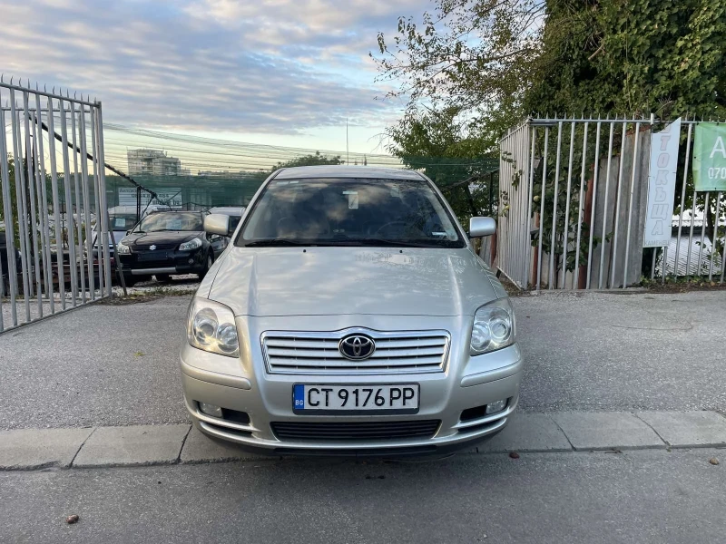 Toyota Avensis 2.0D, 116кс, КОЖА, ИТАЛИЯ, снимка 2 - Автомобили и джипове - 47499312