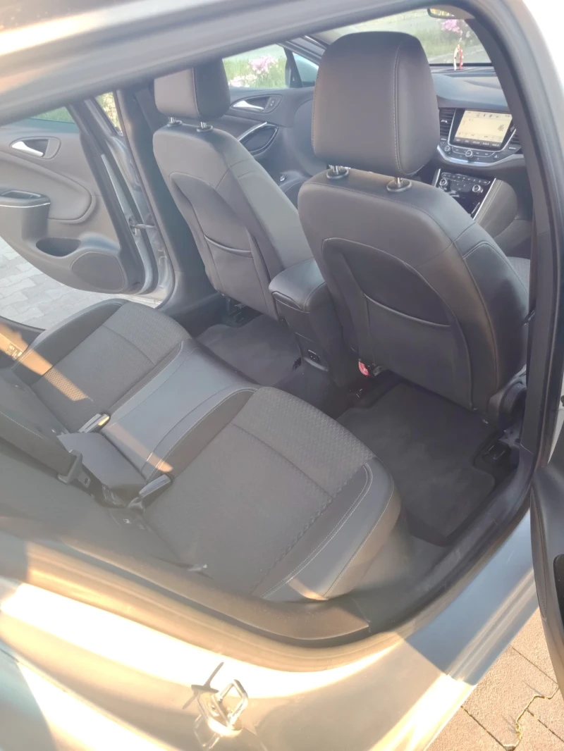 Opel Astra, снимка 2 - Автомобили и джипове - 51396522