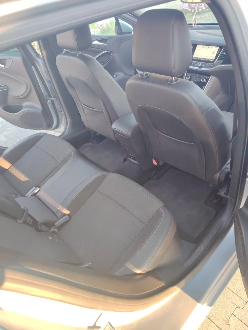 Opel Astra, снимка 3 - Автомобили и джипове - 51396522