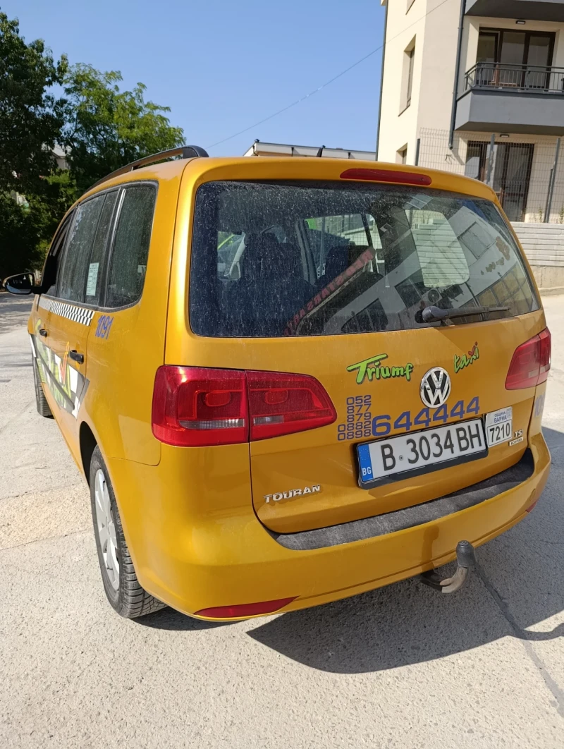 VW Touran 1.4 tsi, снимка 2 - Автомобили и джипове - 51596293