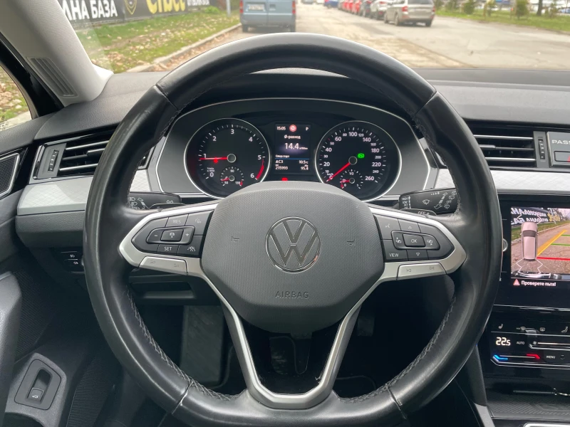 VW Passat 2.0 TDI/150 PS/LED/ACC/PDC/NAVI/CAMERA, снимка 11 - Автомобили и джипове - 52896621