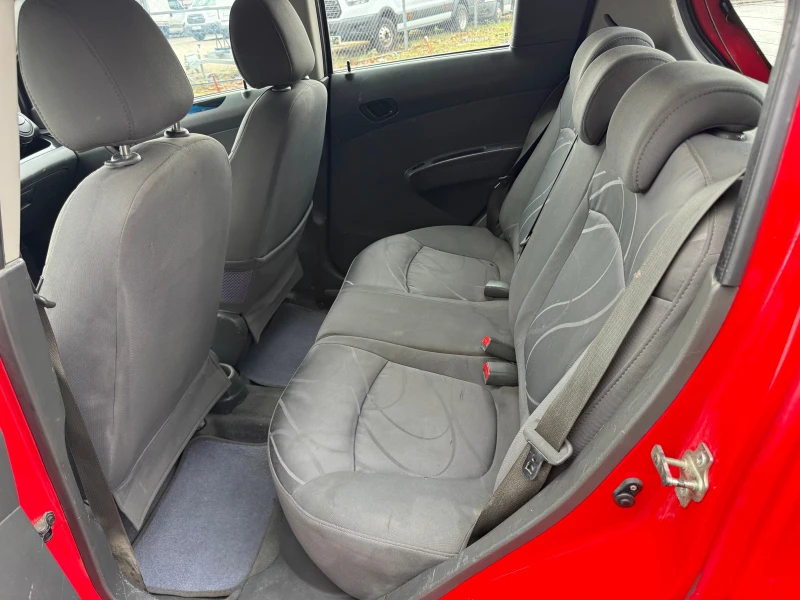 Chevrolet Spark 1.0 LS, снимка 15 - Автомобили и джипове - 53373439