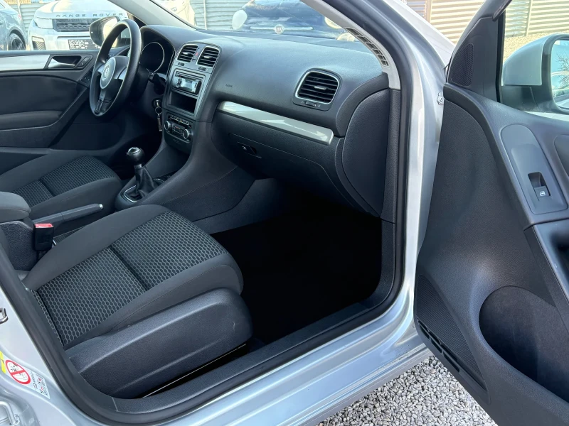 VW Golf 1.6 i - 102кс.- ГАЗ, снимка 9 - Автомобили и джипове - 53531390