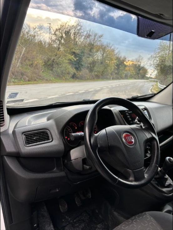 Fiat Doblo, снимка 5 - Автомобили и джипове - 54903946