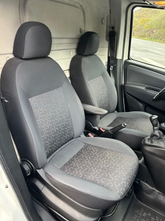 Fiat Doblo, снимка 10 - Автомобили и джипове - 54903946