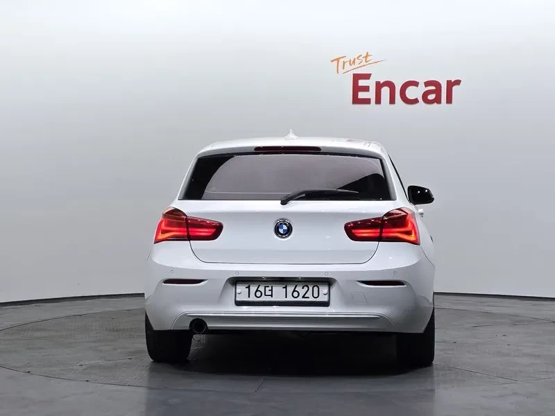 BMW 118 F20 SPORTS, снимка 4 - Автомобили и джипове - 55789799