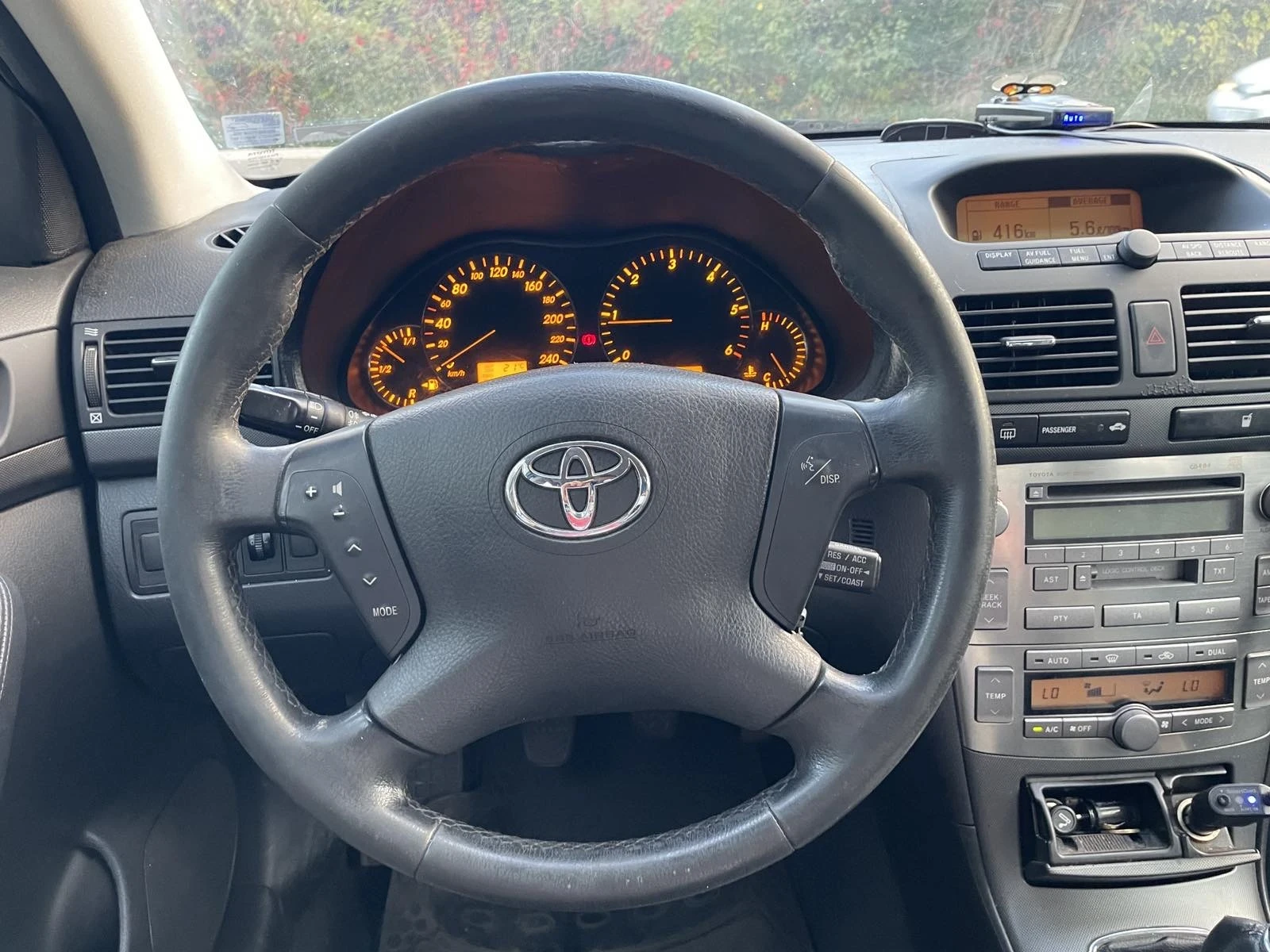 Toyota Avensis 2.0D, 116кс, КОЖА, ИТАЛИЯ - изображение 10