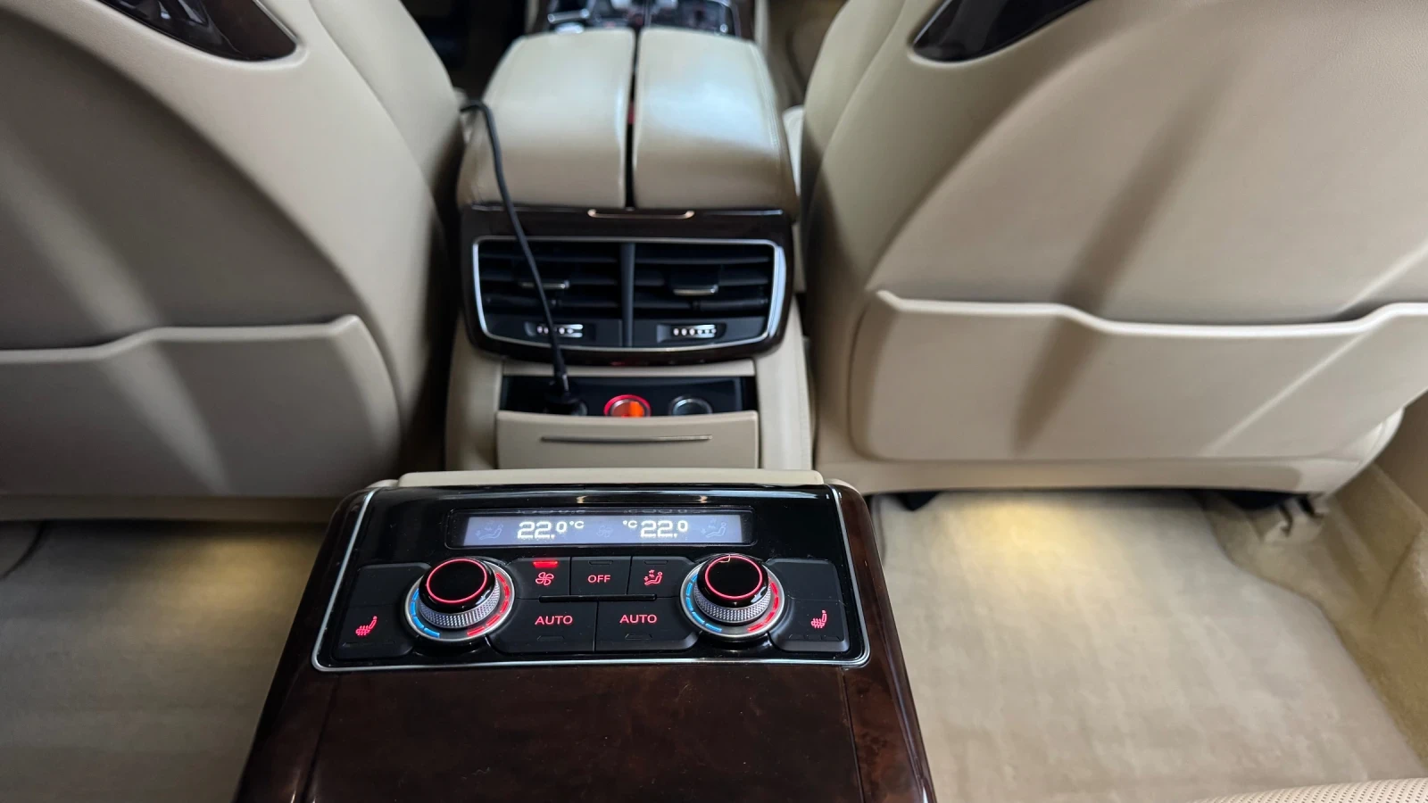 Audi A8 A 8 L 4.0 V8T benzin - изображение 9
