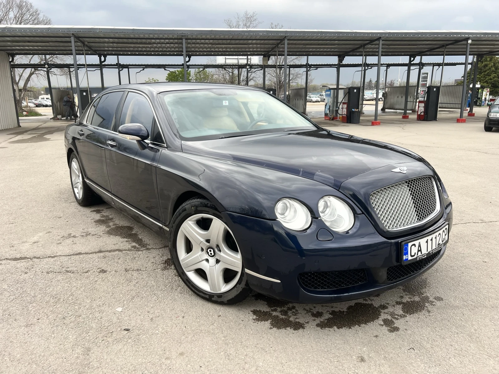 Bentley Flying Spur 6.0 - изображение 3
