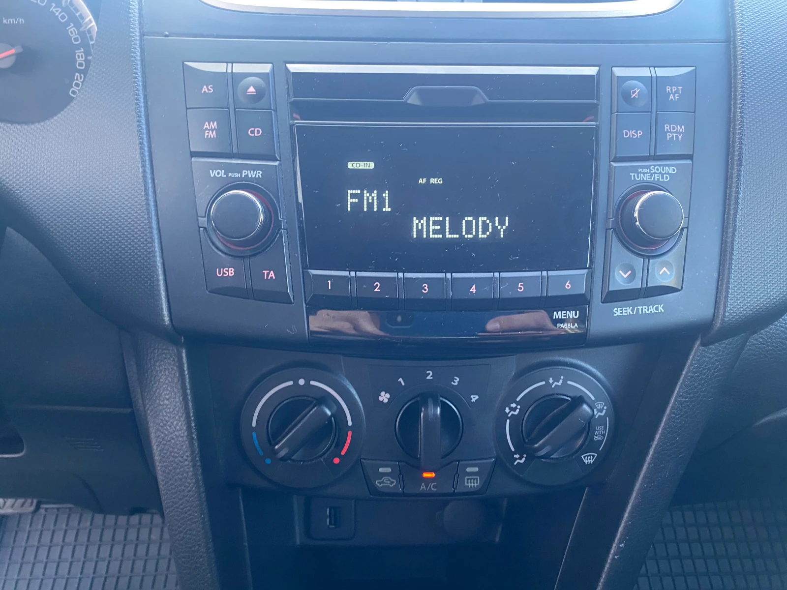 Suzuki Swift 1.2i 4x4 122.. FACELIFT* *  5 | Mobile.bg   11