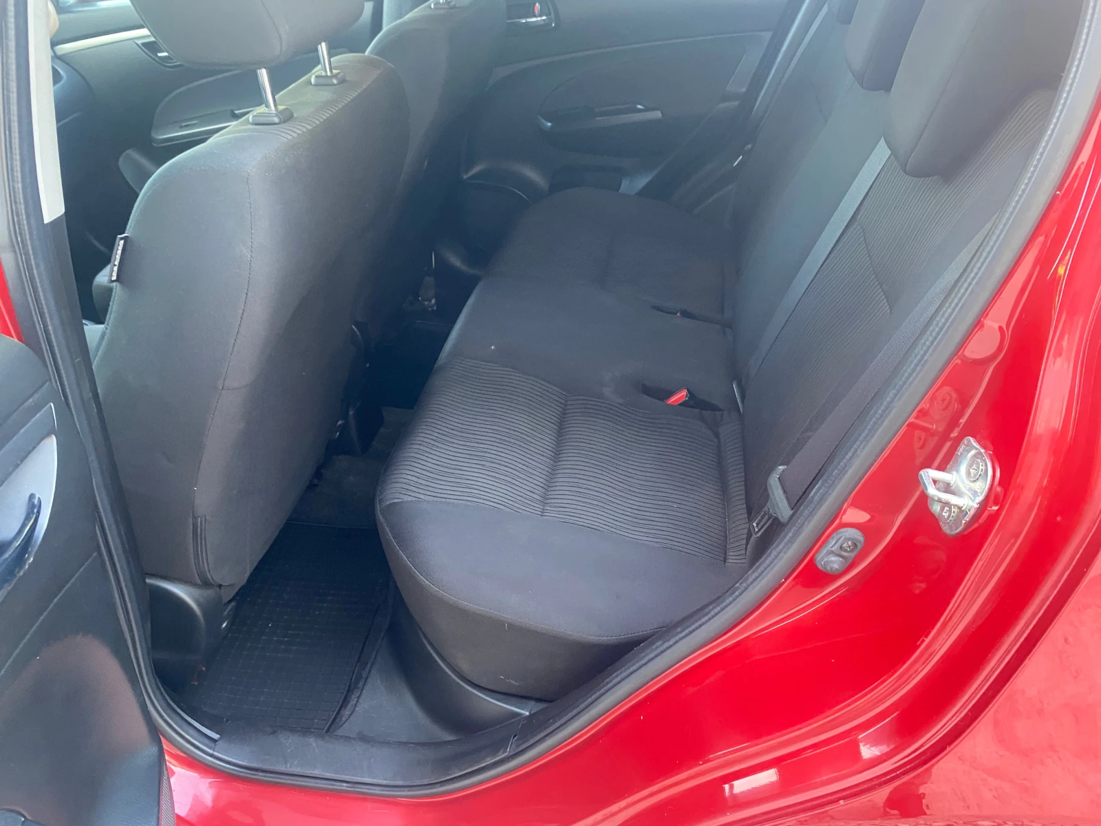 Suzuki Swift 1.2i 4x4 122х.км. FACELIFT* ПОДГРЕВ* ЕВРО 5 - изображение 7