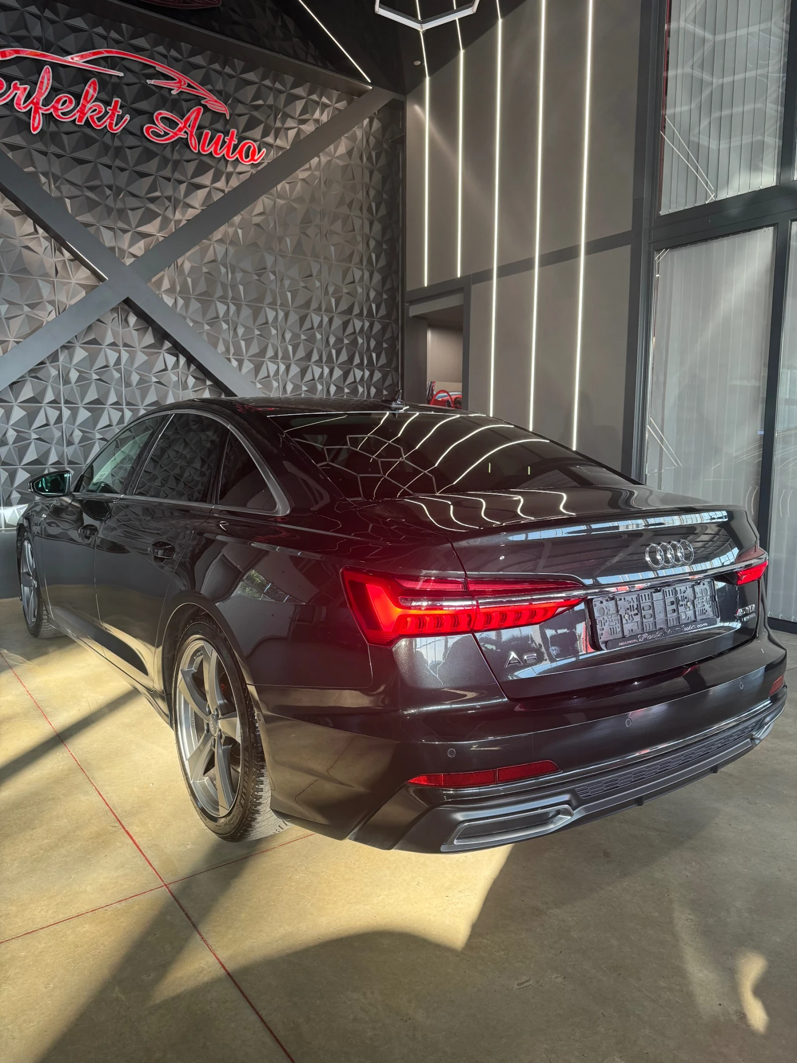 Audi A6 3.0 TDI QUATTRO * S LINE * Завиващ заден мост *  - изображение 3