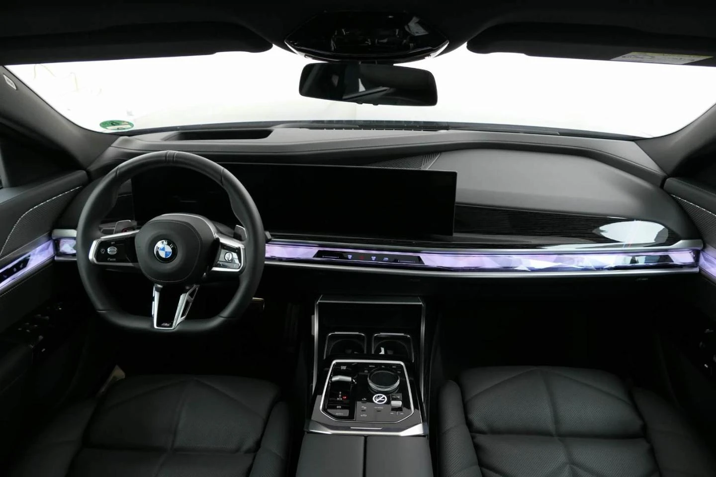 BMW 740 d xDrive M Paket Sportautomatic - изображение 6
