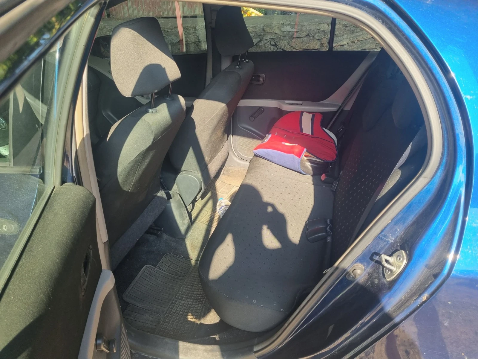 Toyota Yaris 1.0 , 65ph - изображение 4