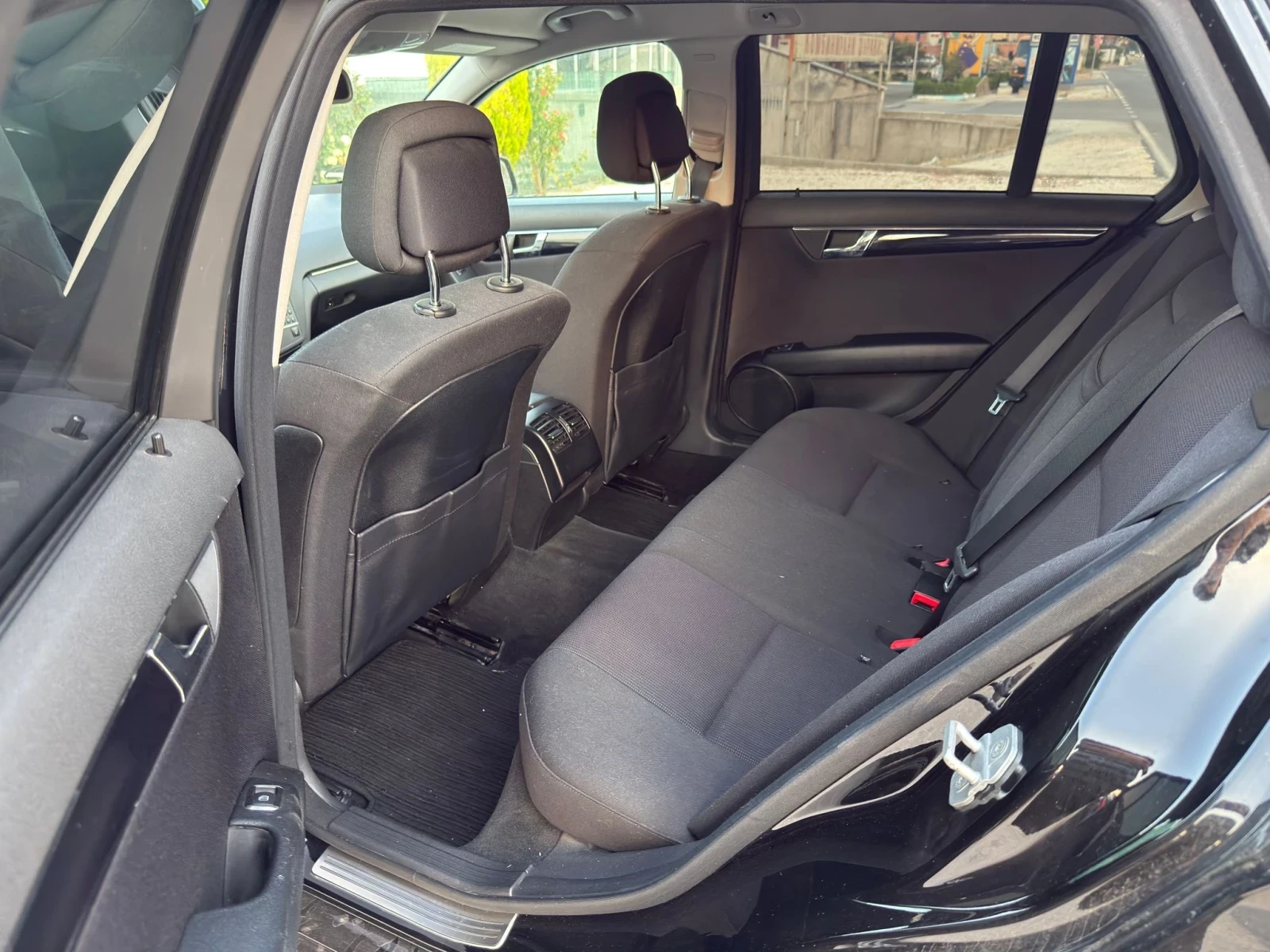 Mercedes-Benz C 200 2.2 CDI EURO 5   | Mobile.bg   15