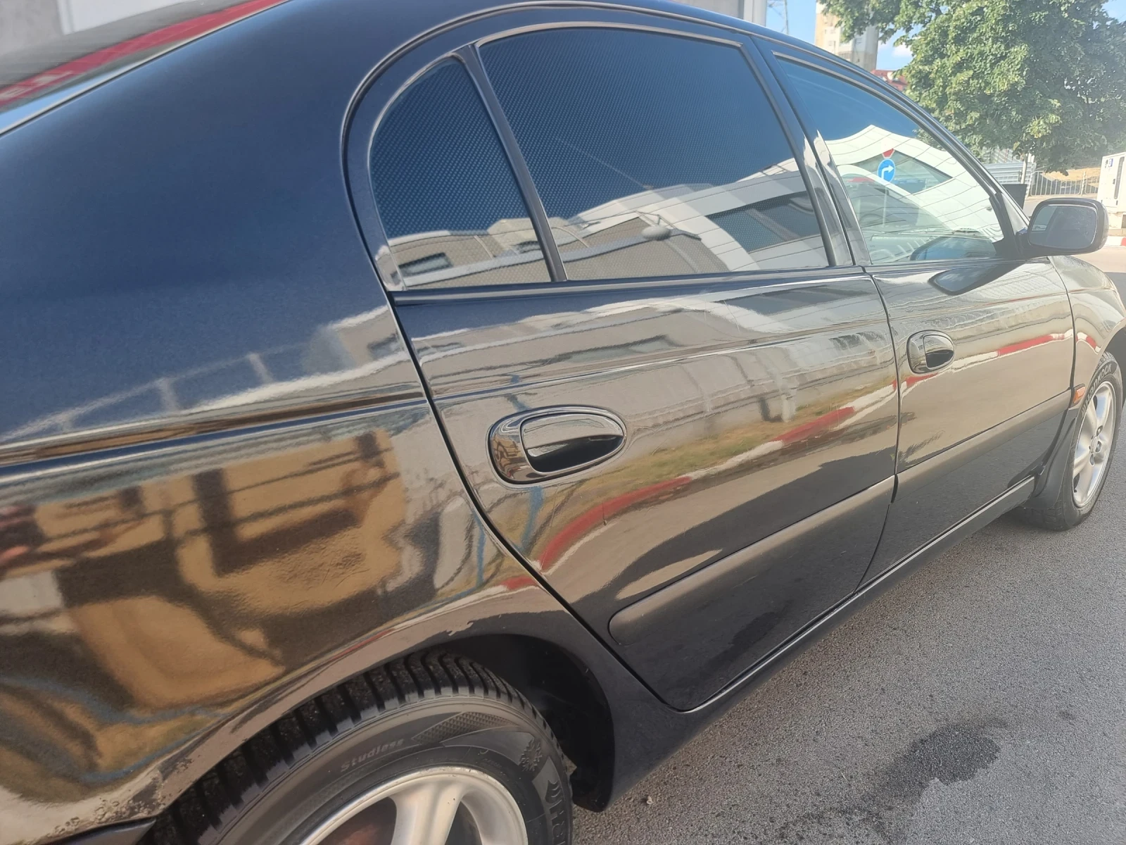 Toyota Avensis 2.0 - изображение 4