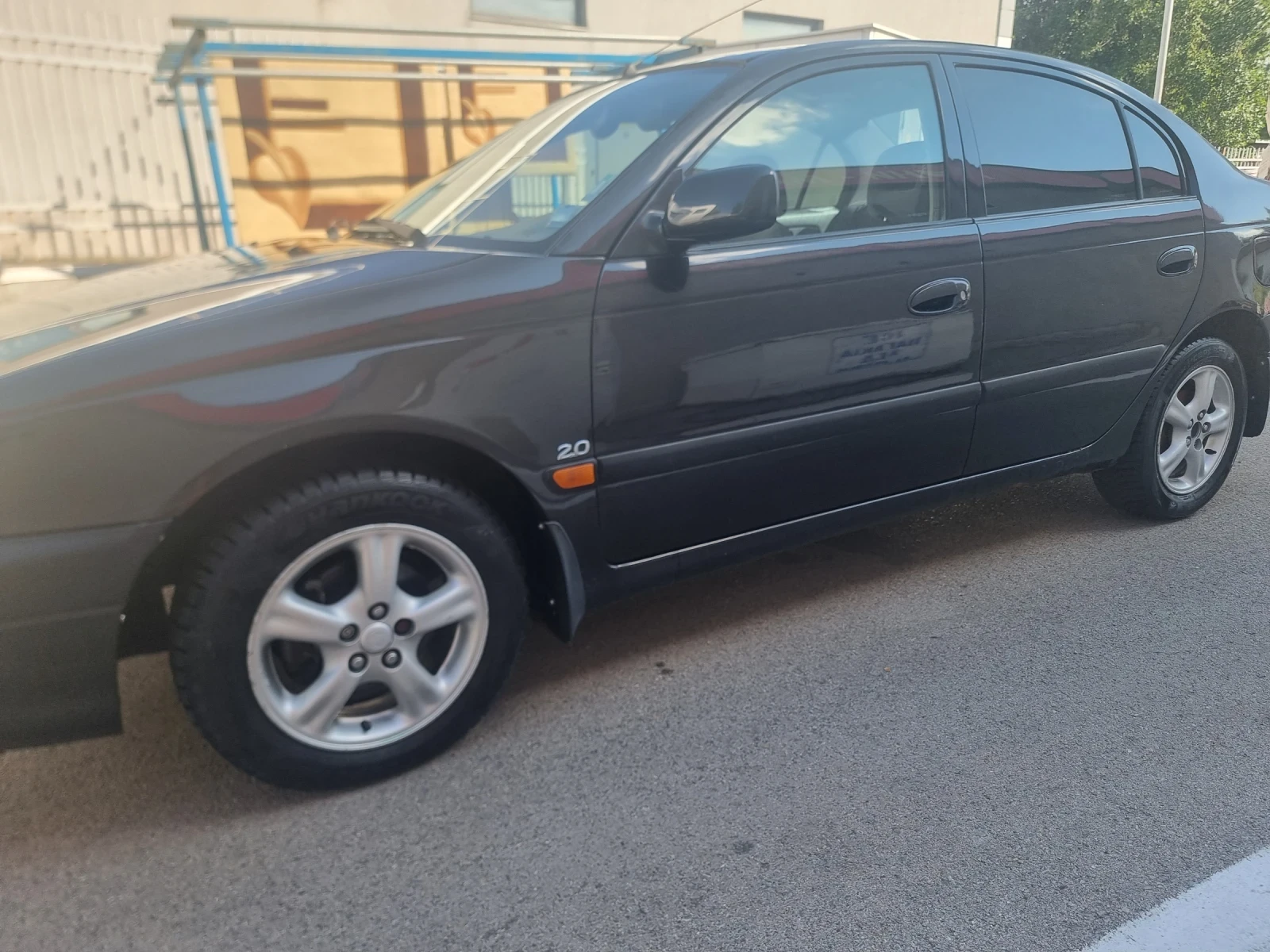 Toyota Avensis 2.0 - изображение 8