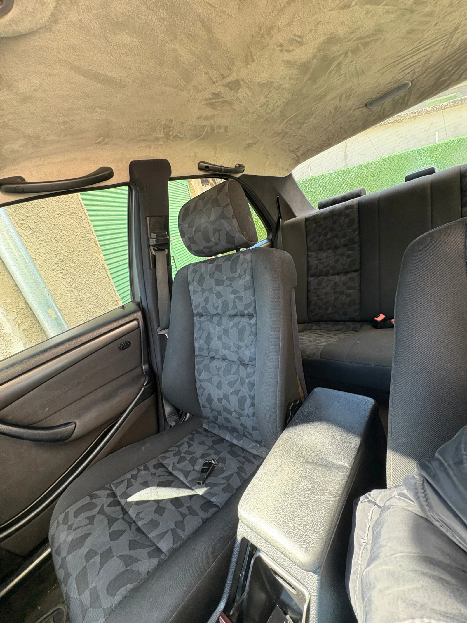 Mercedes-Benz 220 | Mobile.bg   3